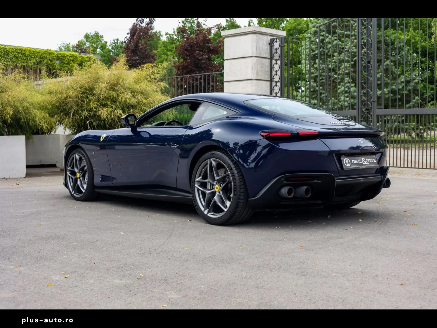 FERRARI Roma  BLU SCOZIA SPEC CARBON DISP LEDS XPEL