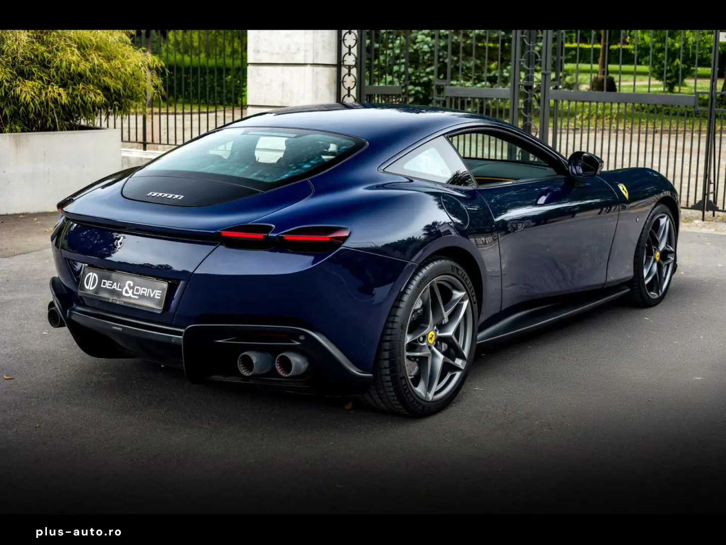 FERRARI Roma  BLU SCOZIA SPEC CARBON DISP LEDS XPEL