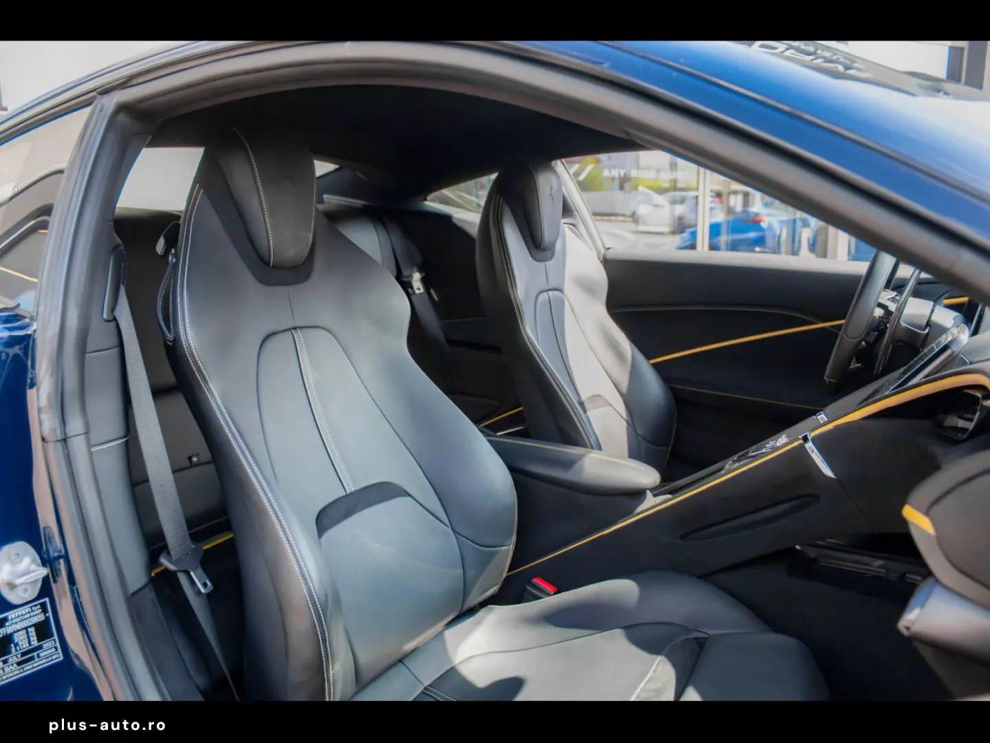 FERRARI Roma  BLU SCOZIA SPEC CARBON DISP LEDS XPEL