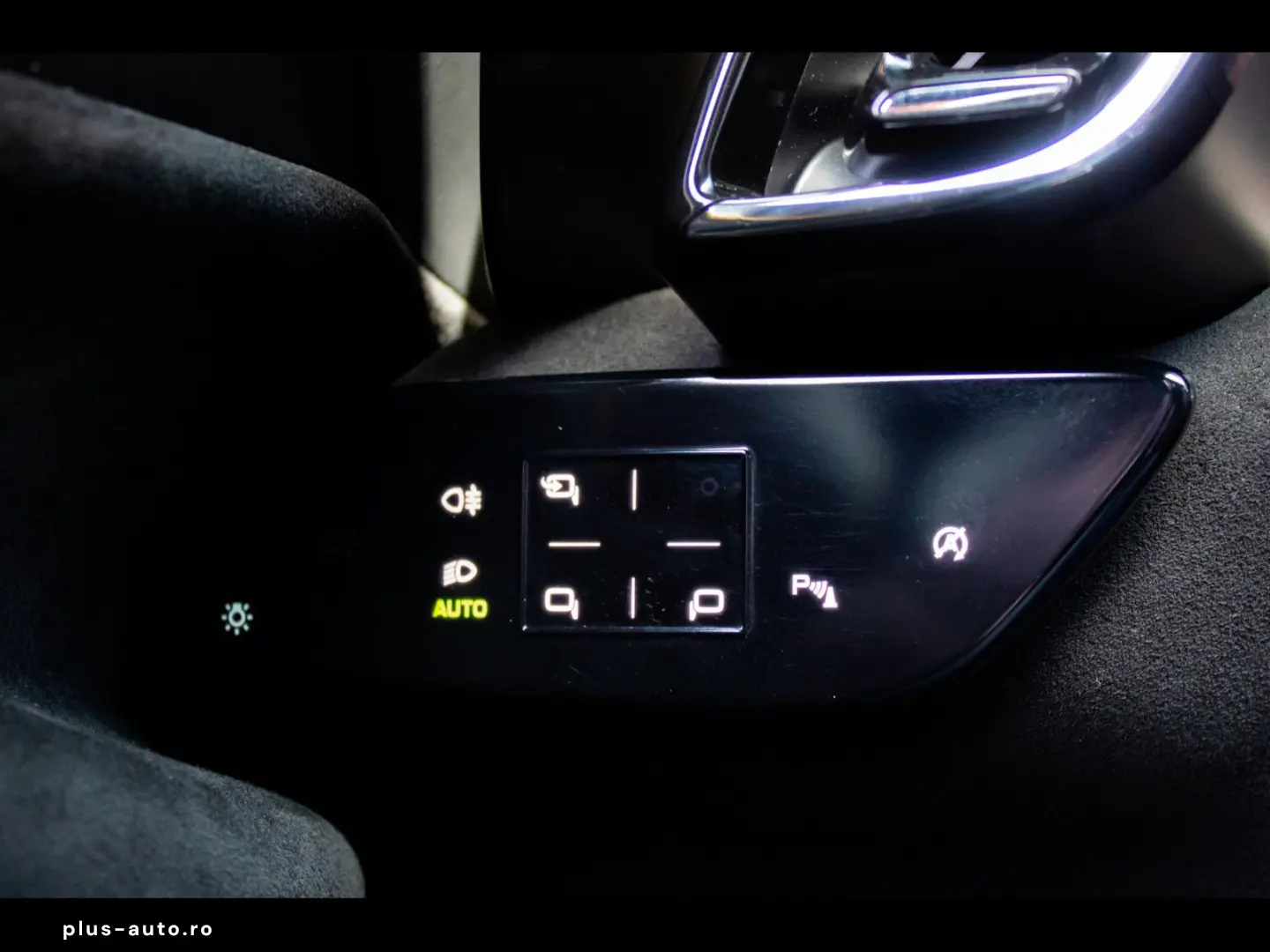 FERRARI Roma  BLU SCOZIA SPEC CARBON DISP LEDS XPEL