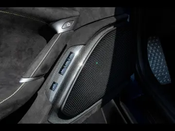 FERRARI Roma  BLU SCOZIA SPEC CARBON DISP LEDS XPEL