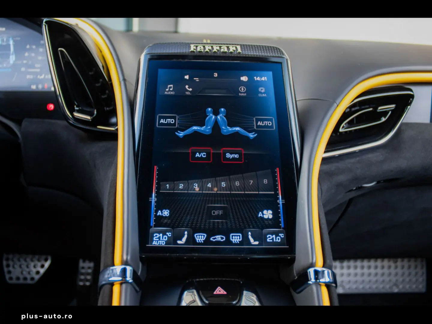 FERRARI Roma  BLU SCOZIA SPEC CARBON DISP LEDS XPEL