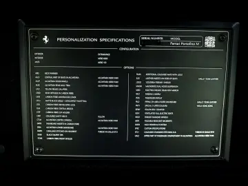 FERRARI Portofino M VIOLA HONG KONG CARBON JBL MAGNERIDE