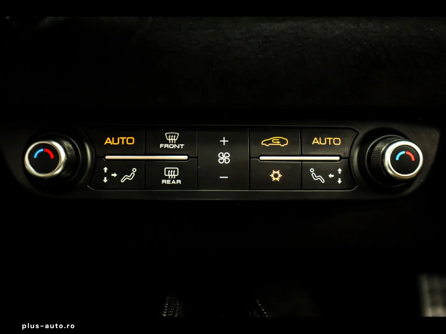 FERRARI 812 Superfast GTS ATELIER XPEL CARBON 1 HAND