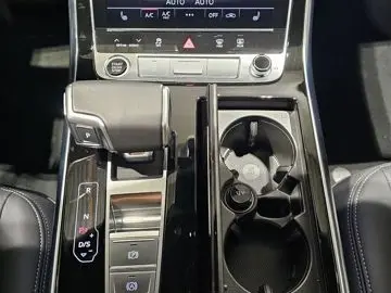 AUDI Q7 55 TFSI S Line Black 7Sitz Pano Matrix AHK 20