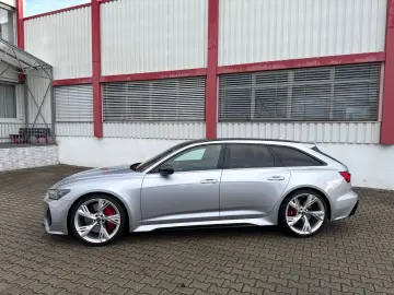 AUDI RS 6 Avant quattro  3D B&O  Dynamik