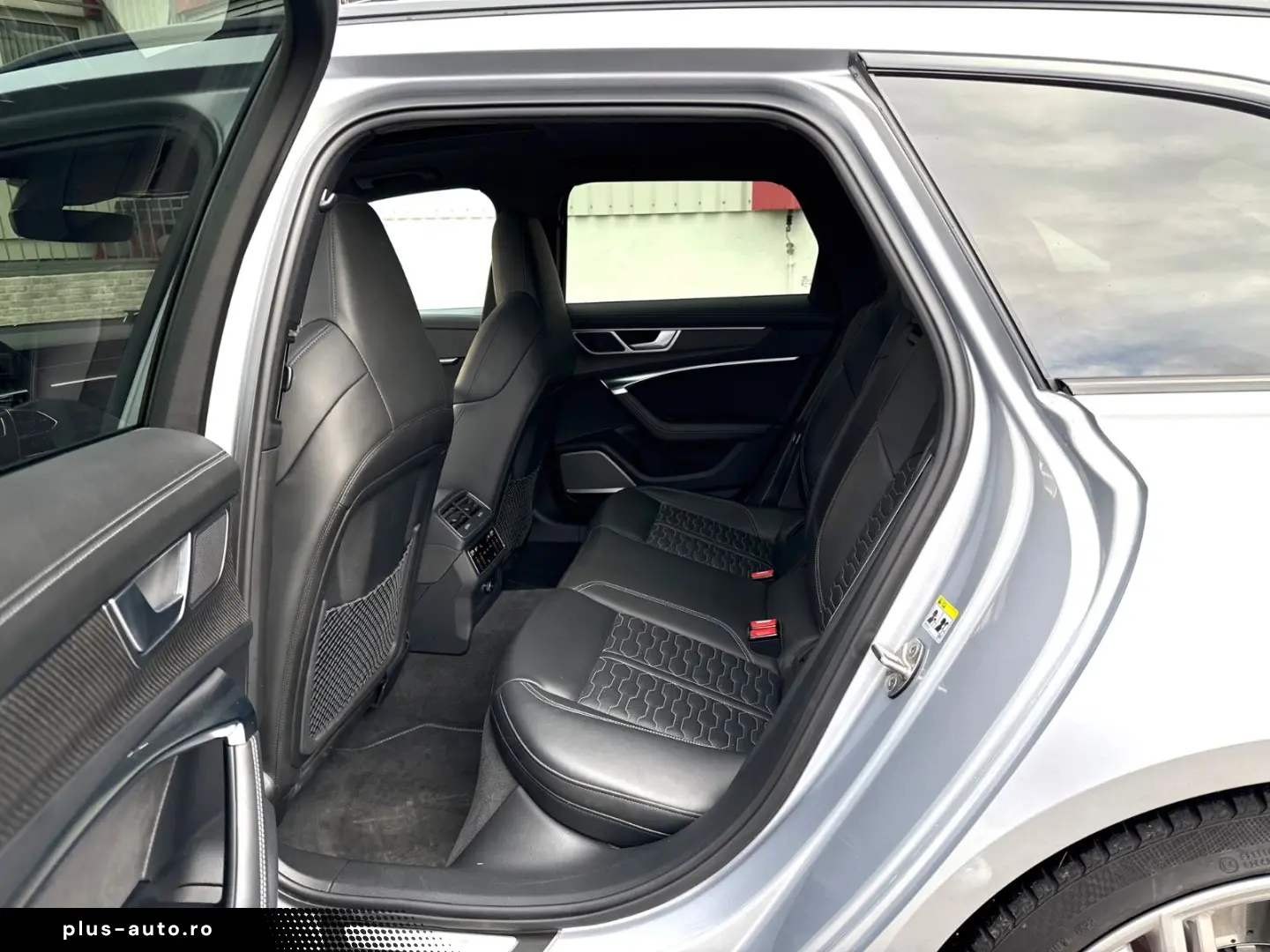 AUDI RS 6 Avant quattro  3D B&O  Dynamik