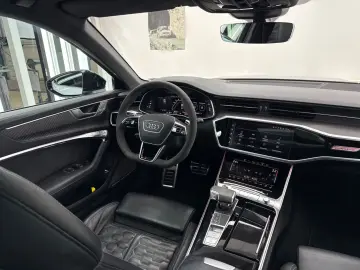 AUDI RS 6 Avant quattro  3D B&O  Dynamik