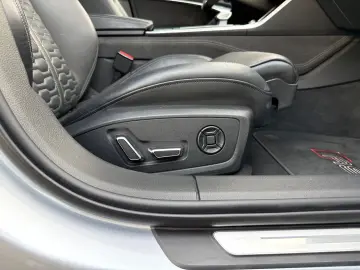 AUDI RS 6 Avant quattro  3D B&O  Dynamik