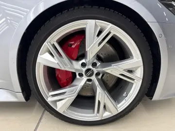 AUDI RS 6 Avant quattro  3D B&O  Dynamik