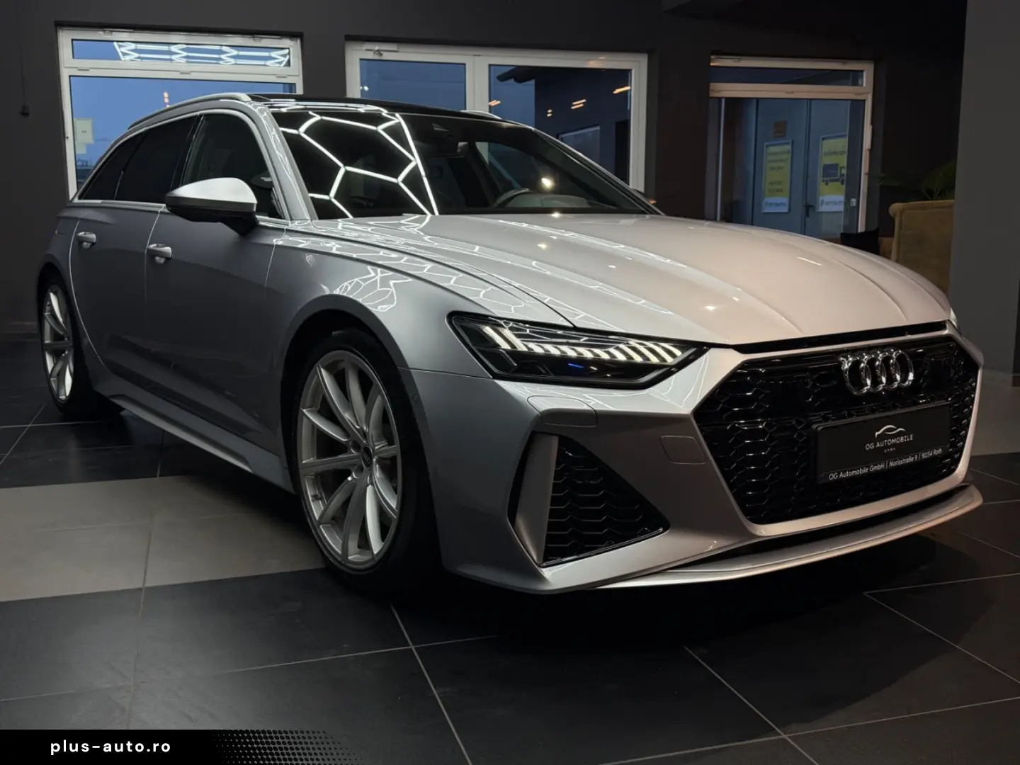 AUDI RS6 4.0 TFSI PANO B&O HEADUP AHK STANDHEIZUNG