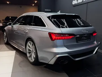 AUDI RS6 4.0 TFSI PANO B&O HEADUP AHK STANDHEIZUNG