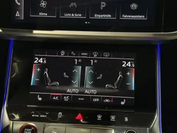 AUDI RS6 4.0 TFSI PANO B&O HEADUP AHK STANDHEIZUNG