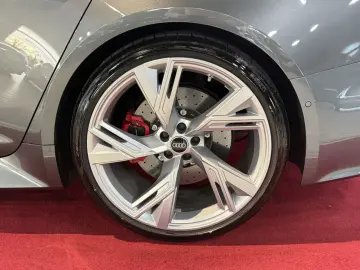 AUDI RS6 4.0 TFSI quattro Sitzbelüftung 360 Kamera