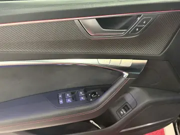 AUDI RS6 4.0 TFSI quattro Sitzbelüftung 360 Kamera