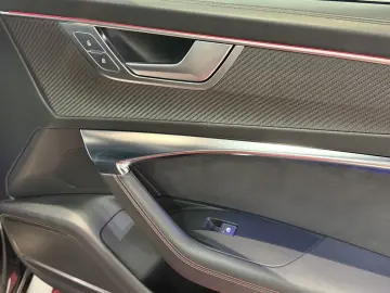 AUDI RS6 4.0 TFSI quattro Sitzbelüftung 360 Kamera