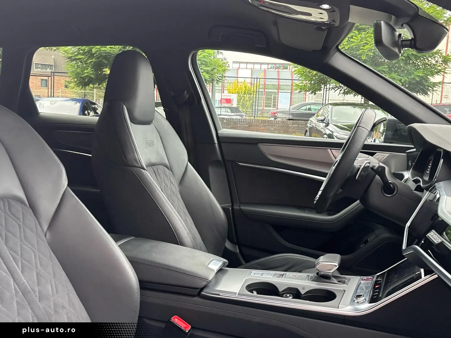 AUDI RS6 Avant 4.0 TFSI quattro MMI LED Digi-Cockpit