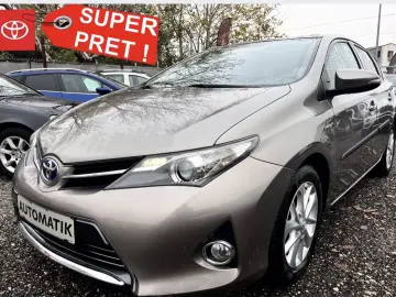 Toyota Auris 1.8 VVT-i Automatik Cool