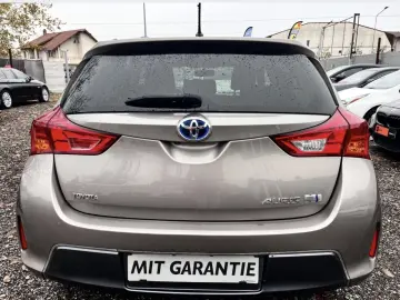 Toyota Auris 1.8 VVT-i Automatik Cool