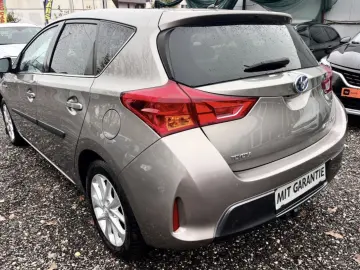 Toyota Auris 1.8 VVT-i Automatik Cool