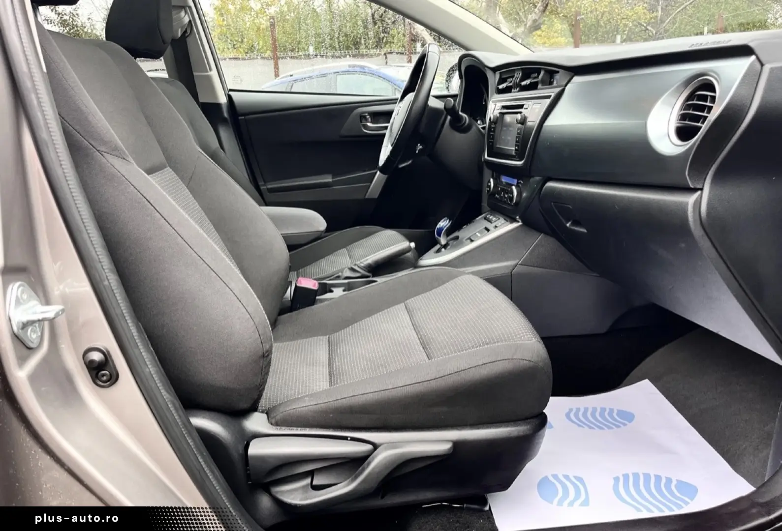 Toyota Auris 1.8 VVT-i Automatik Cool