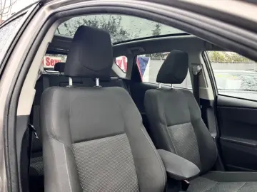 Toyota Auris 1.8 VVT-i Automatik Cool