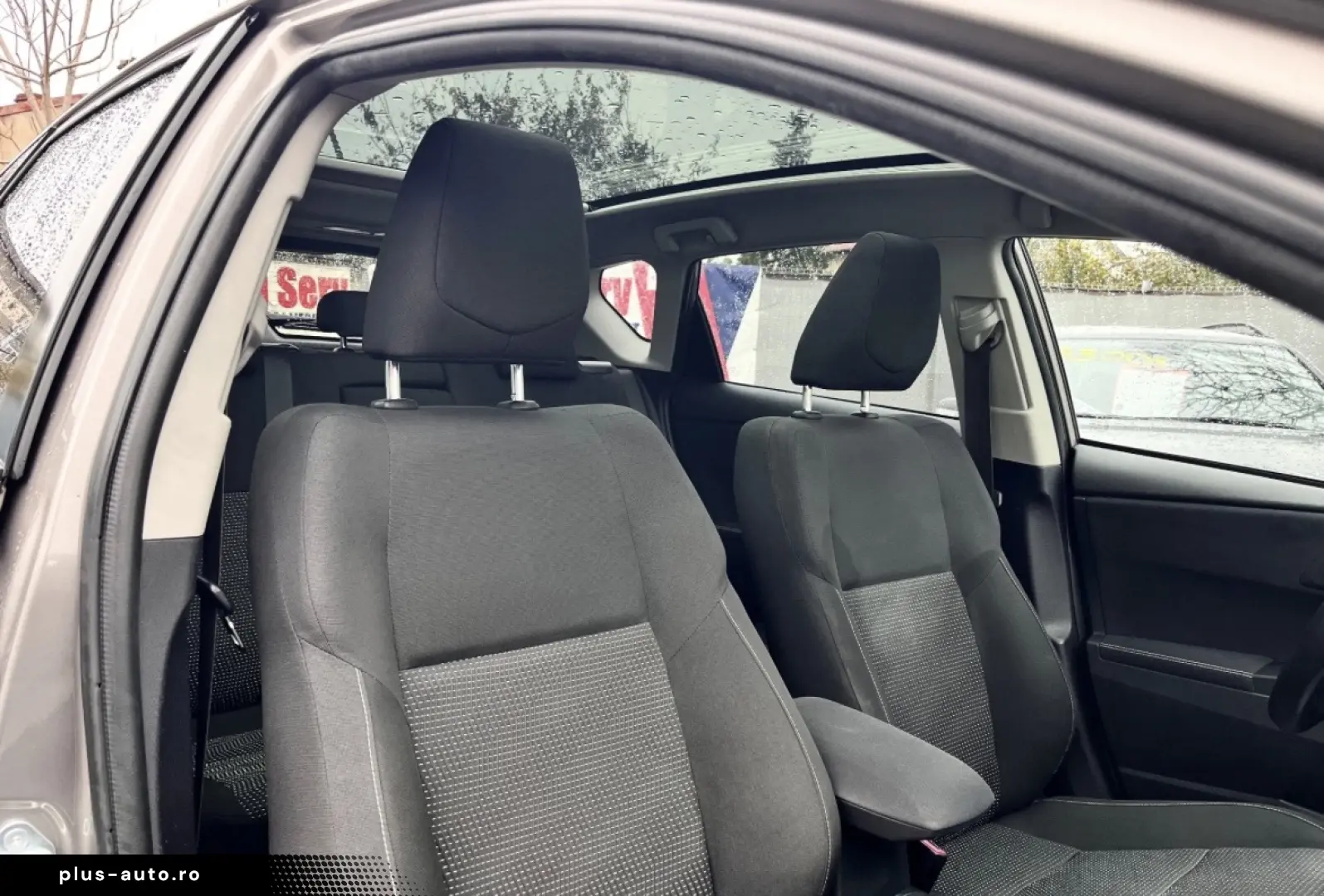 Toyota Auris 1.8 VVT-i Automatik Cool