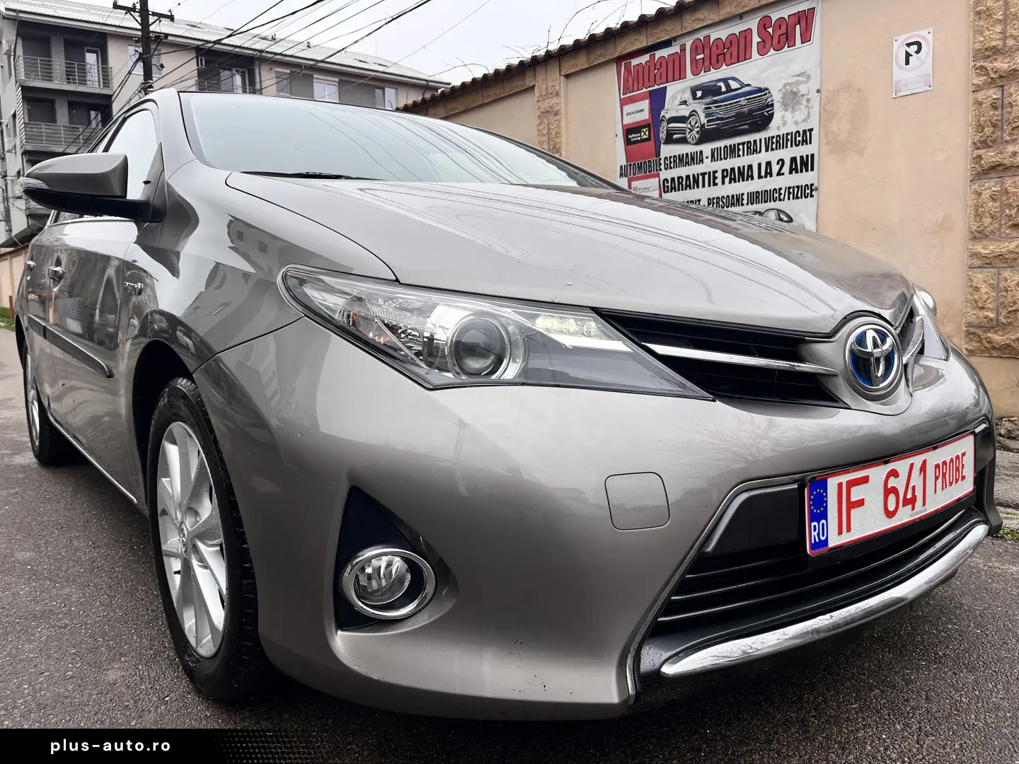 Toyota Auris 1.8 VVT-i Automatik Cool