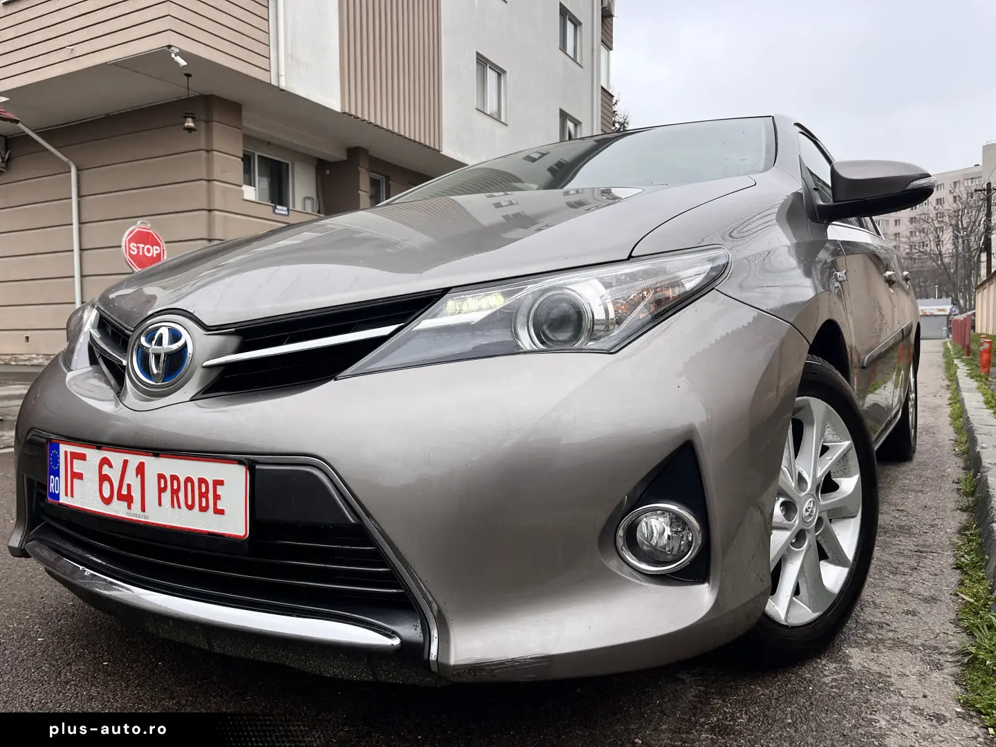 Toyota Auris 1.8 VVT-i Automatik Cool
