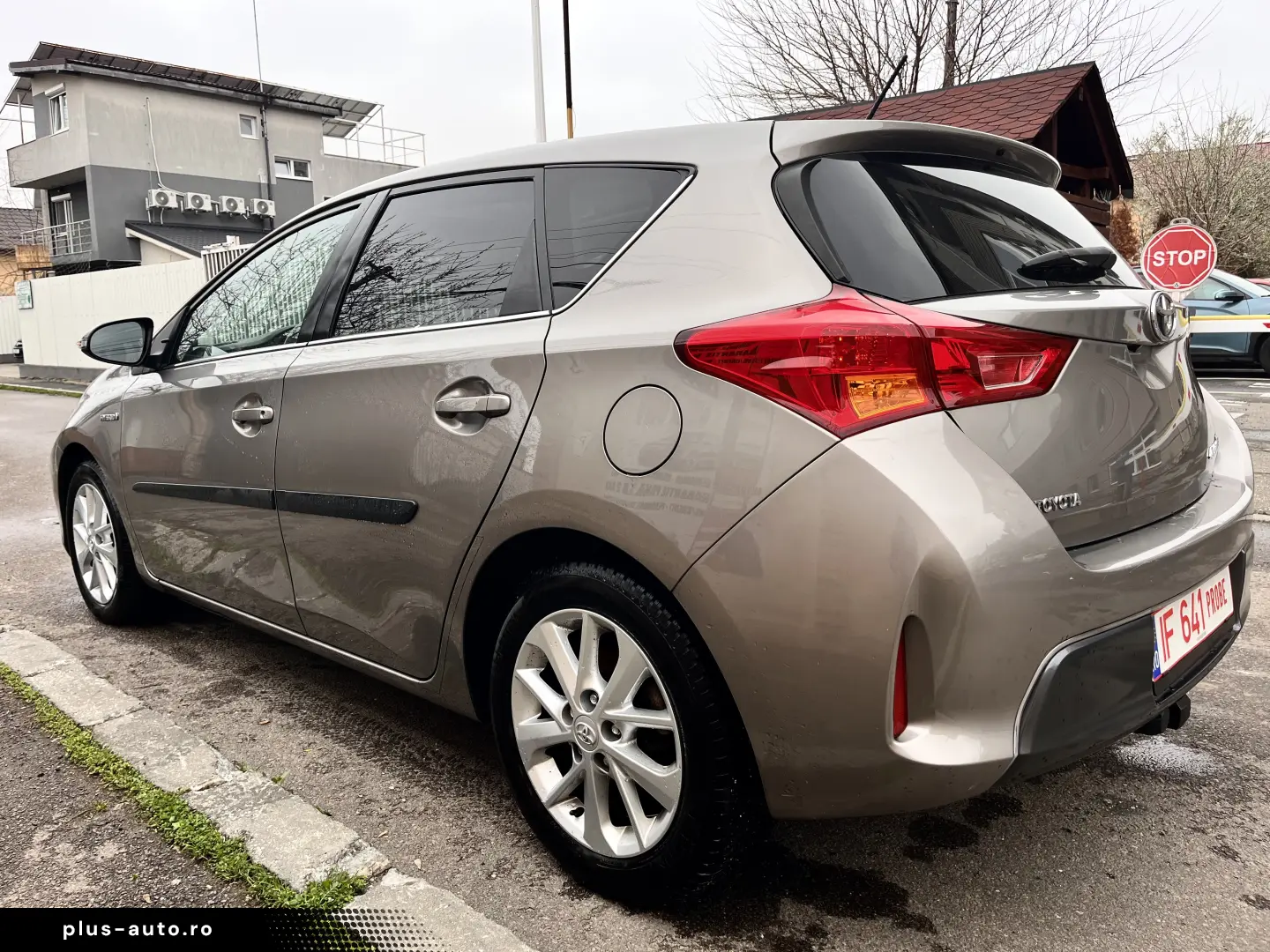 Toyota Auris 1.8 VVT-i Automatik Cool