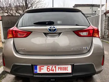 Toyota Auris 1.8 VVT-i Automatik Cool