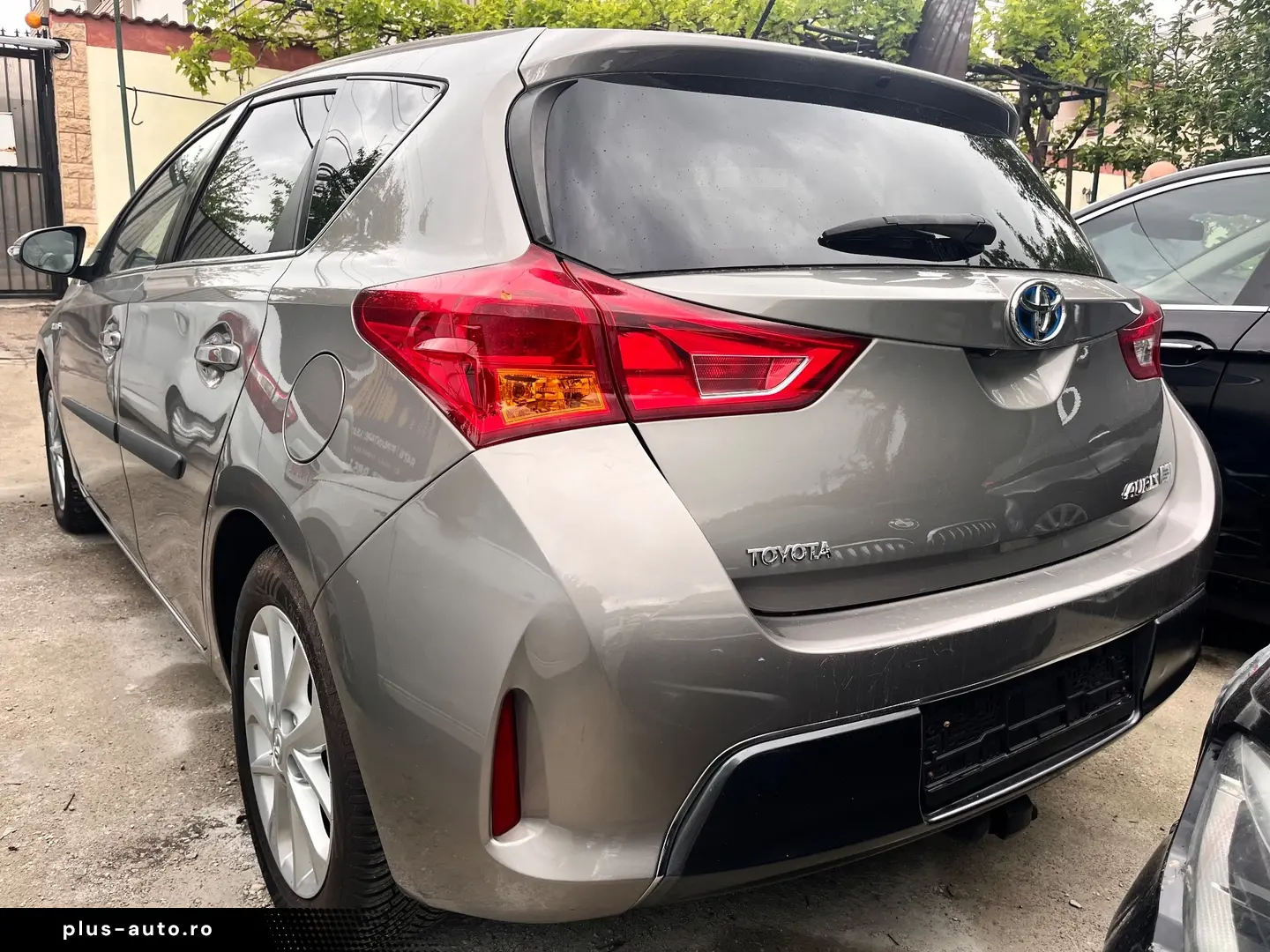 Toyota Auris 1.8 VVT-i Automatik Cool