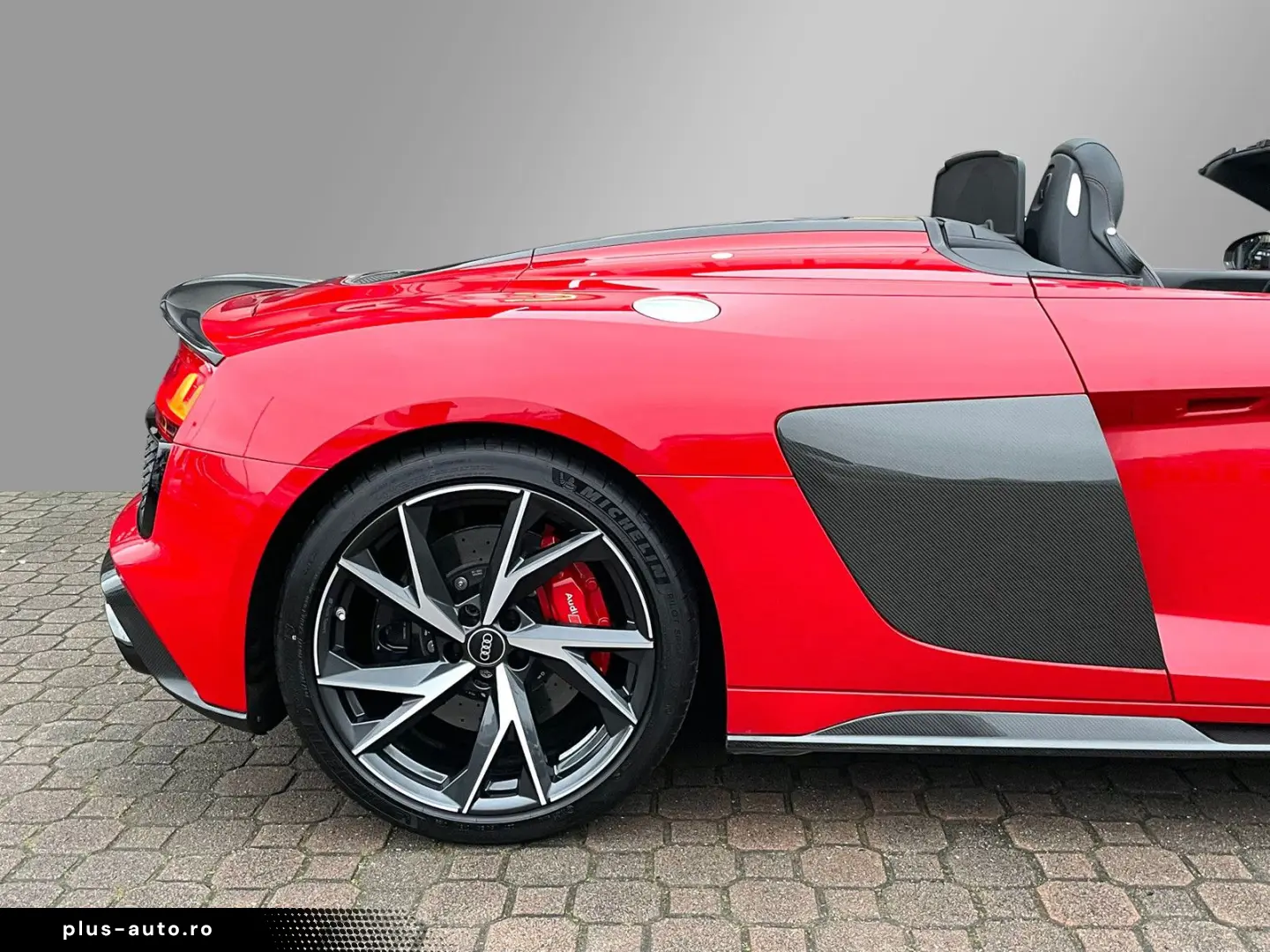 AUDI R8 V10 Spyder 5.2 FSI Quattro Performance Carbon