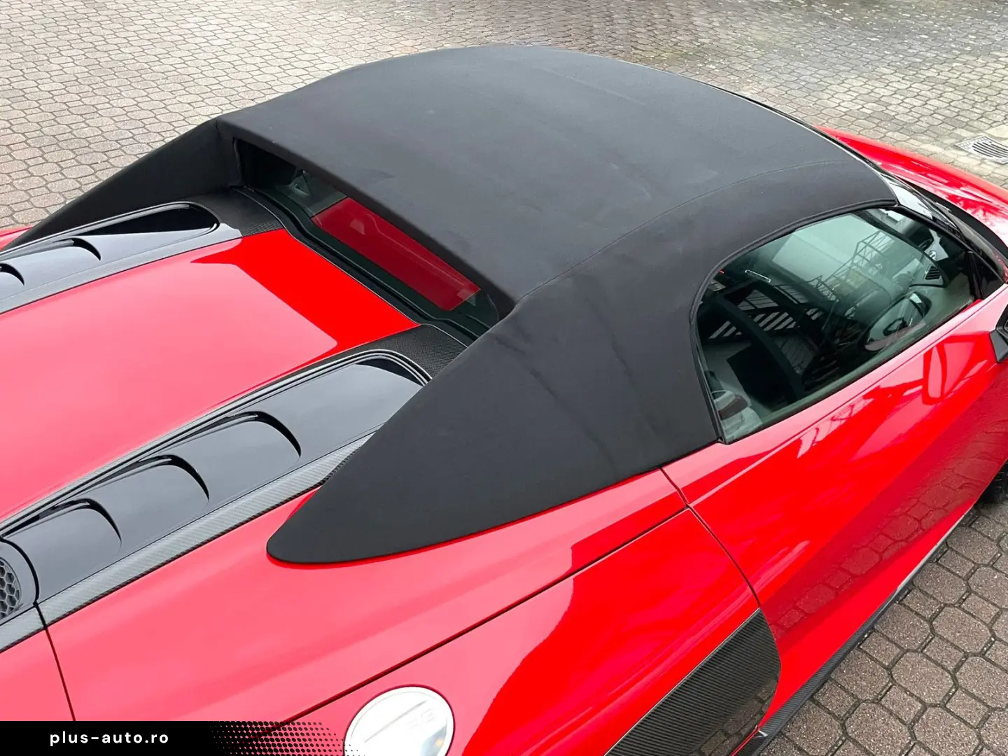 AUDI R8 V10 Spyder 5.2 FSI Quattro Performance Carbon