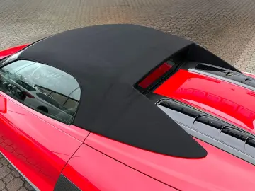 AUDI R8 V10 Spyder 5.2 FSI Quattro Performance Carbon
