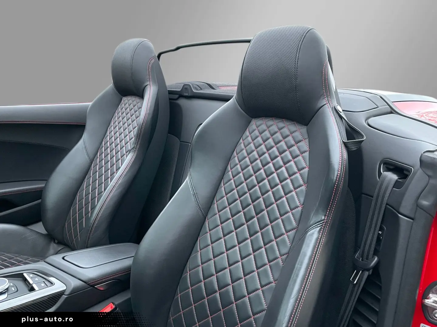 AUDI R8 V10 Spyder 5.2 FSI Quattro Performance Carbon