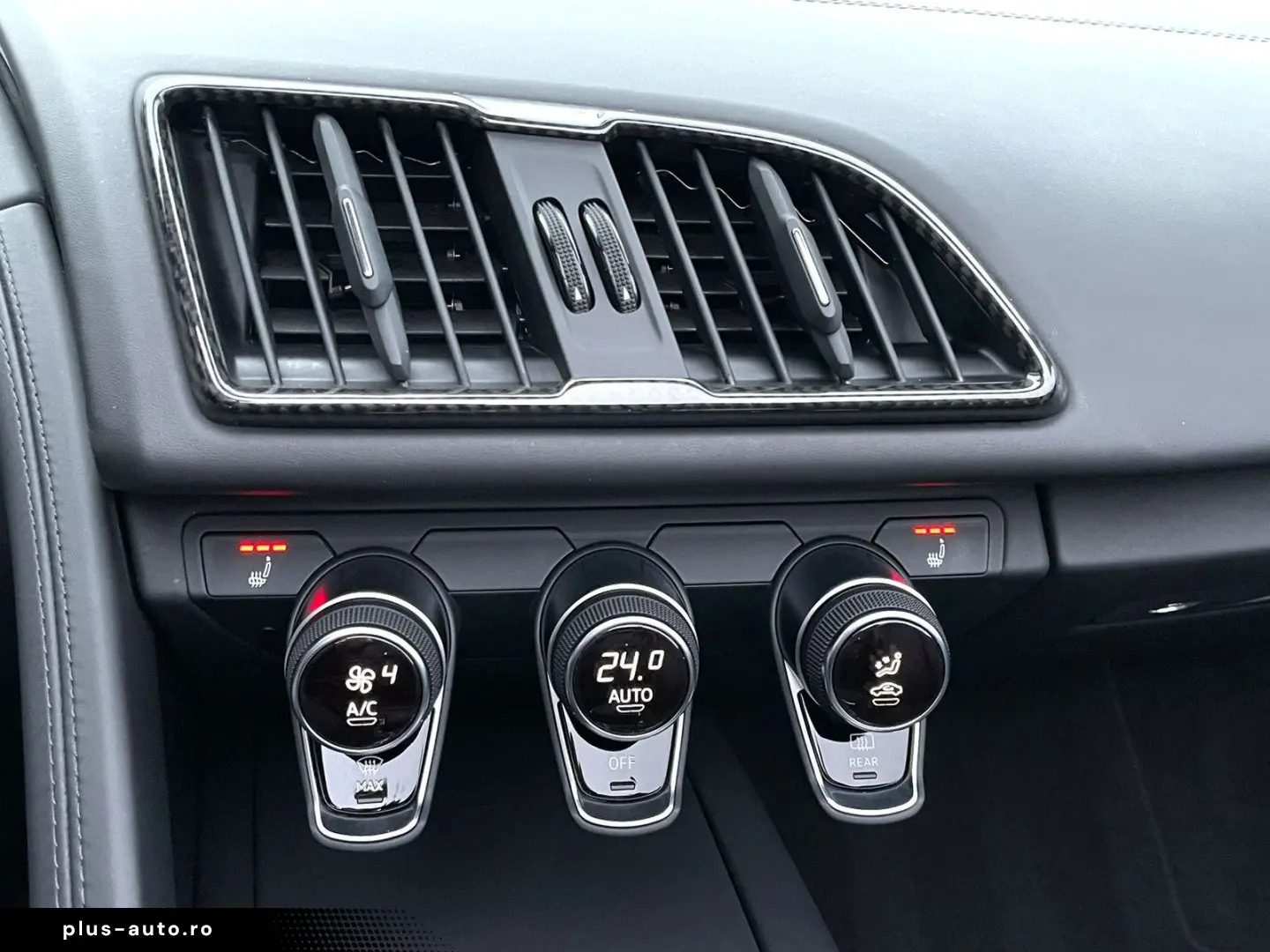 AUDI R8 V10 Spyder 5.2 FSI Quattro Performance Carbon