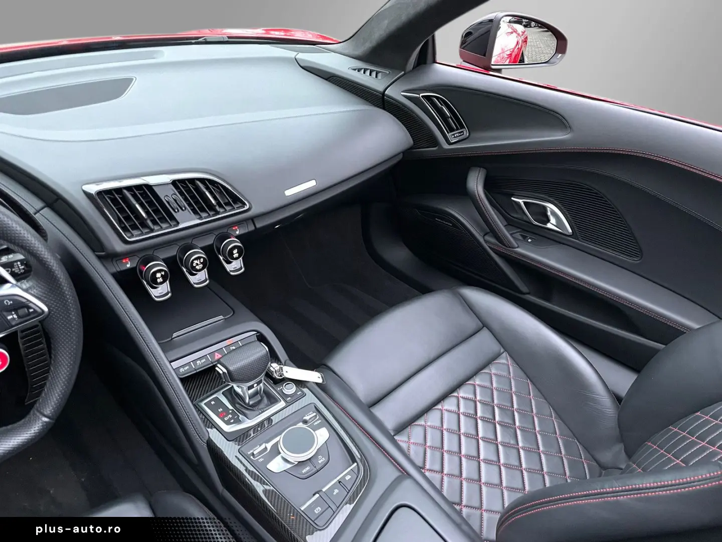 AUDI R8 V10 Spyder 5.2 FSI Quattro Performance Carbon