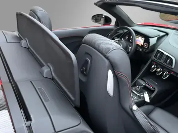 AUDI R8 V10 Spyder 5.2 FSI Quattro Performance Carbon