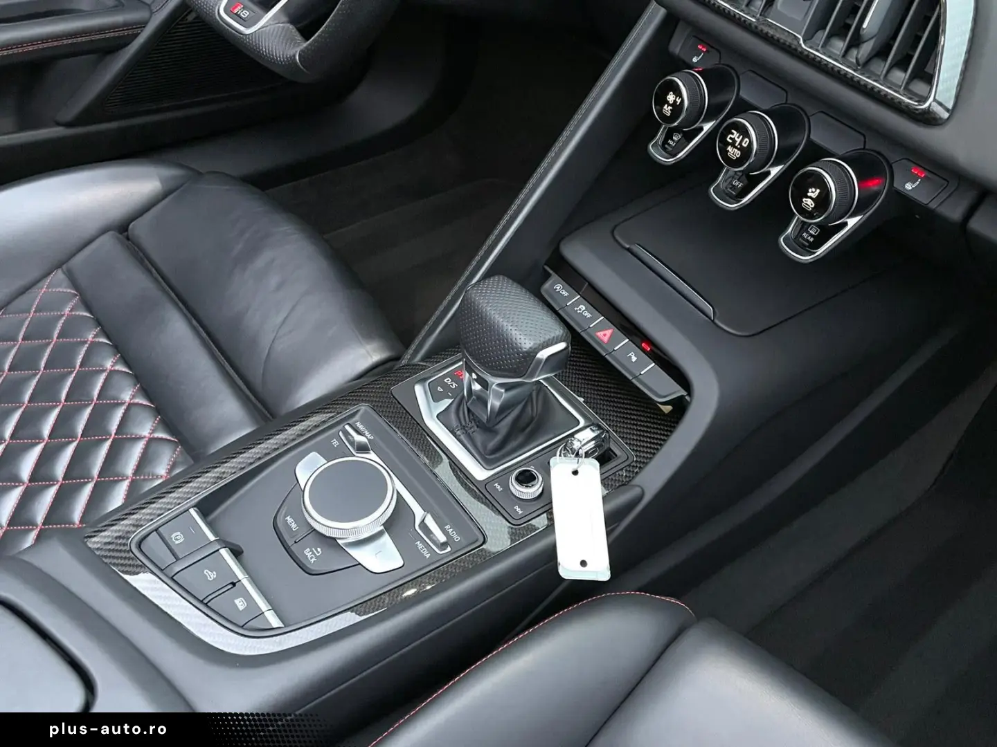 AUDI R8 V10 Spyder 5.2 FSI Quattro Performance Carbon