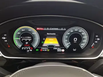 AUDI A8 L TFSI e 60 e quattro 340(462) kW(PS)