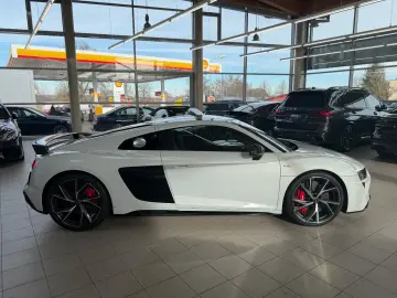 AUDI R8 Coupe 5.2 FSI quattro performance Carbon