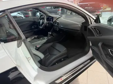 AUDI R8 Coupe 5.2 FSI quattro performance Carbon