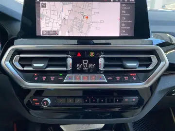 BMW X3 xDrive20i LC Plus LED ACC DA HiFi STH RFK PA