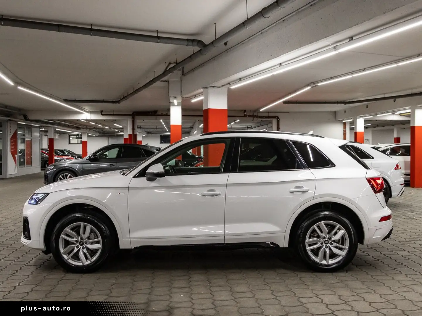AUDI Q5 40 TDI S line quattro AHK SHZ Privacy VirtCokpit