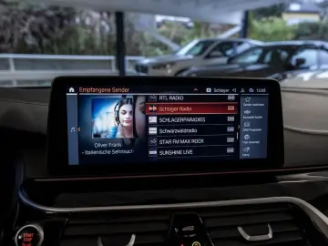 BMW 540d xDrive Luxury Line FACEL. AHK HUD LASER LED