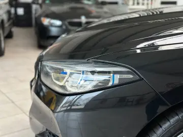 BMW M850i xDrive Coupé Navi Leder LASER-LED HUD