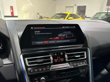 BMW M850i xDrive Coupé Navi Leder LASER-LED HUD