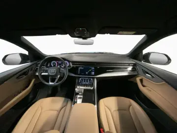 AUDI Q8 S-Line 50TDI Quattro Tiptronic AHK Luft.