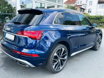 AUDI Q5 40 TDI quattroS line StHz Pano MatrixLED 21